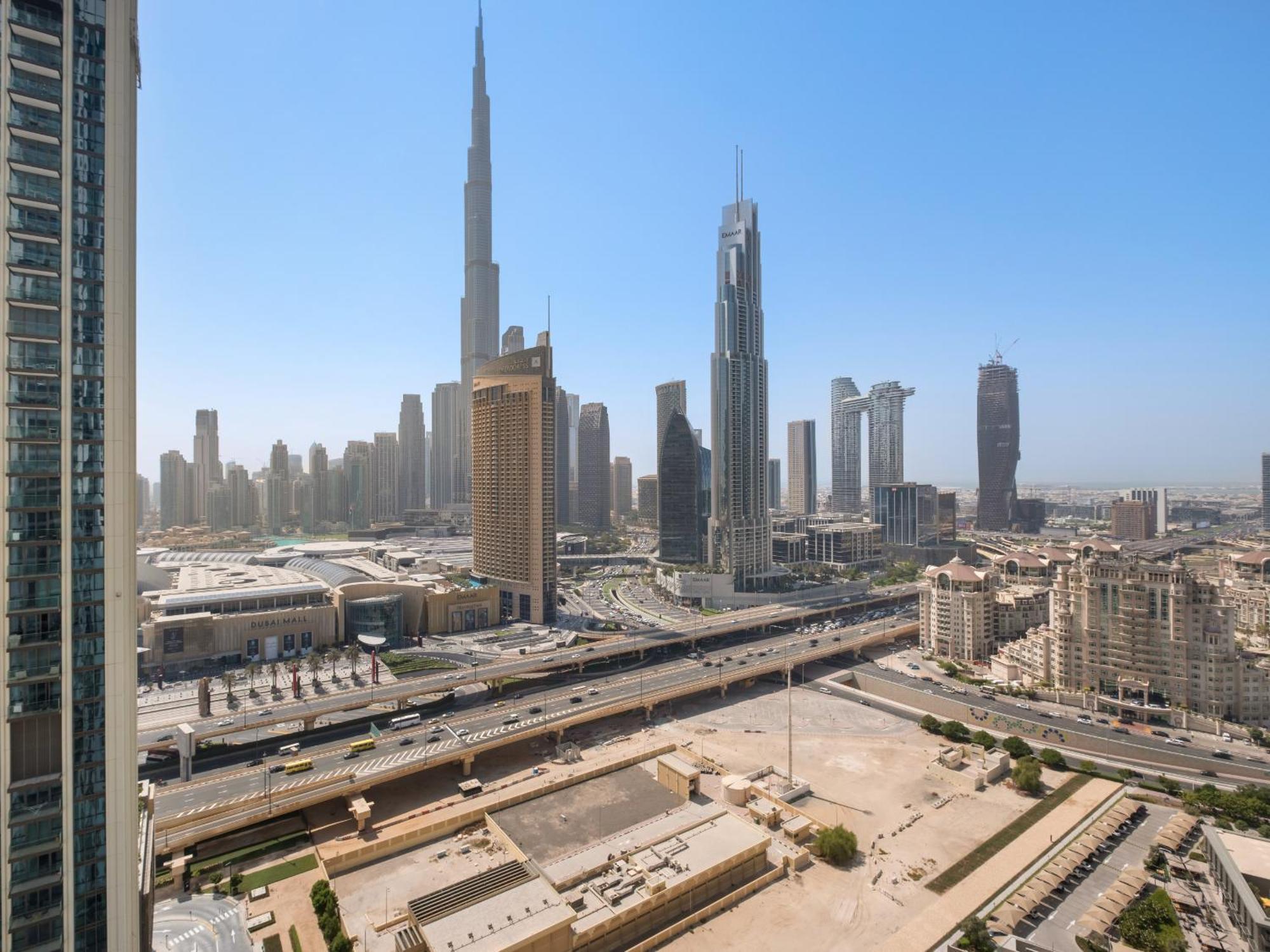 Spacious 2 Bdr With Unobstructed Burj Khalifa Views -downtown Apartment Dubai